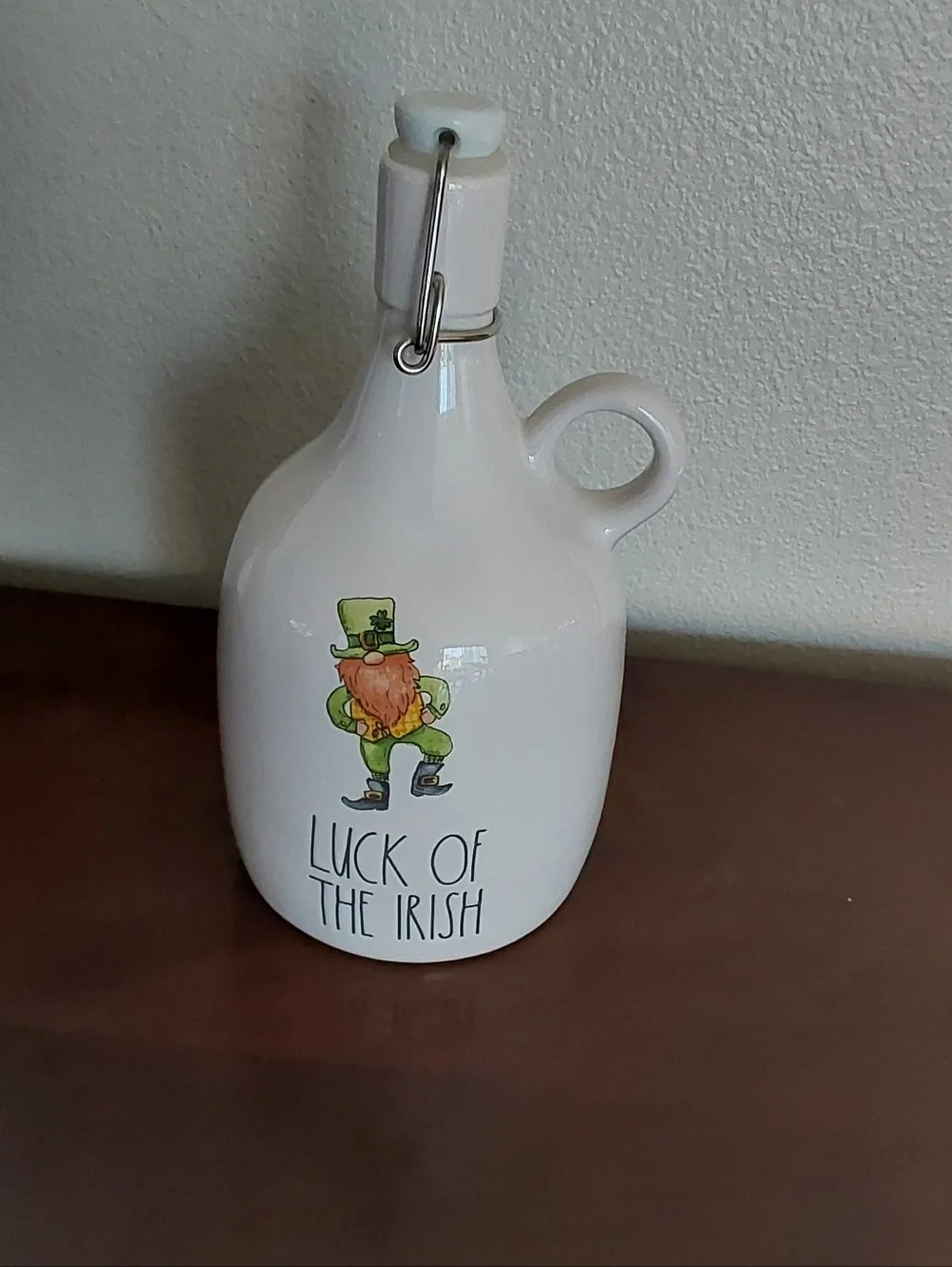 Luck of the Irish Ceramic Growler with‎ Leprechaun 64 Ounces of Fluids